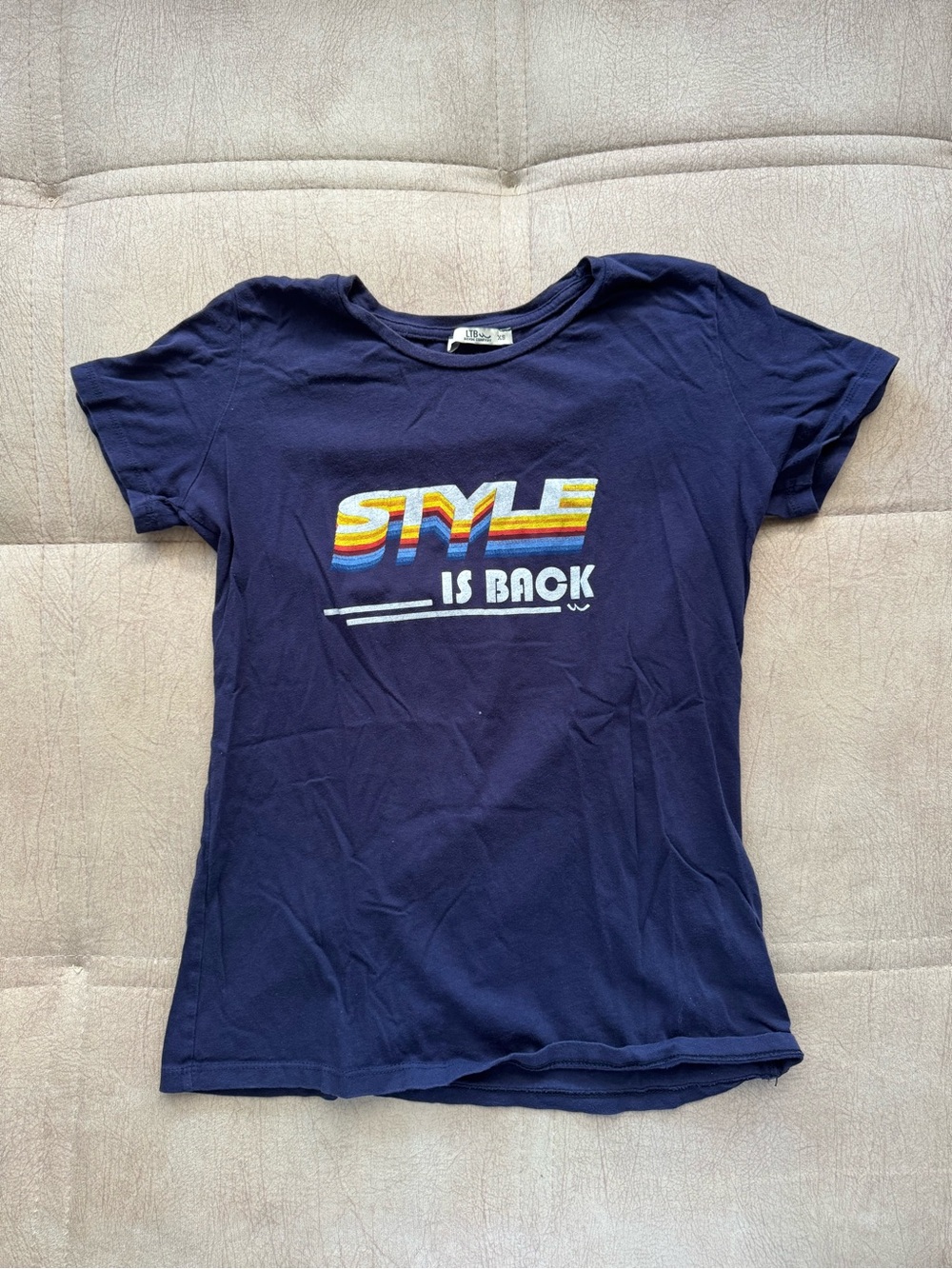 Women's Navy 'Style Is Back' Short Sleeve Graphic Tee